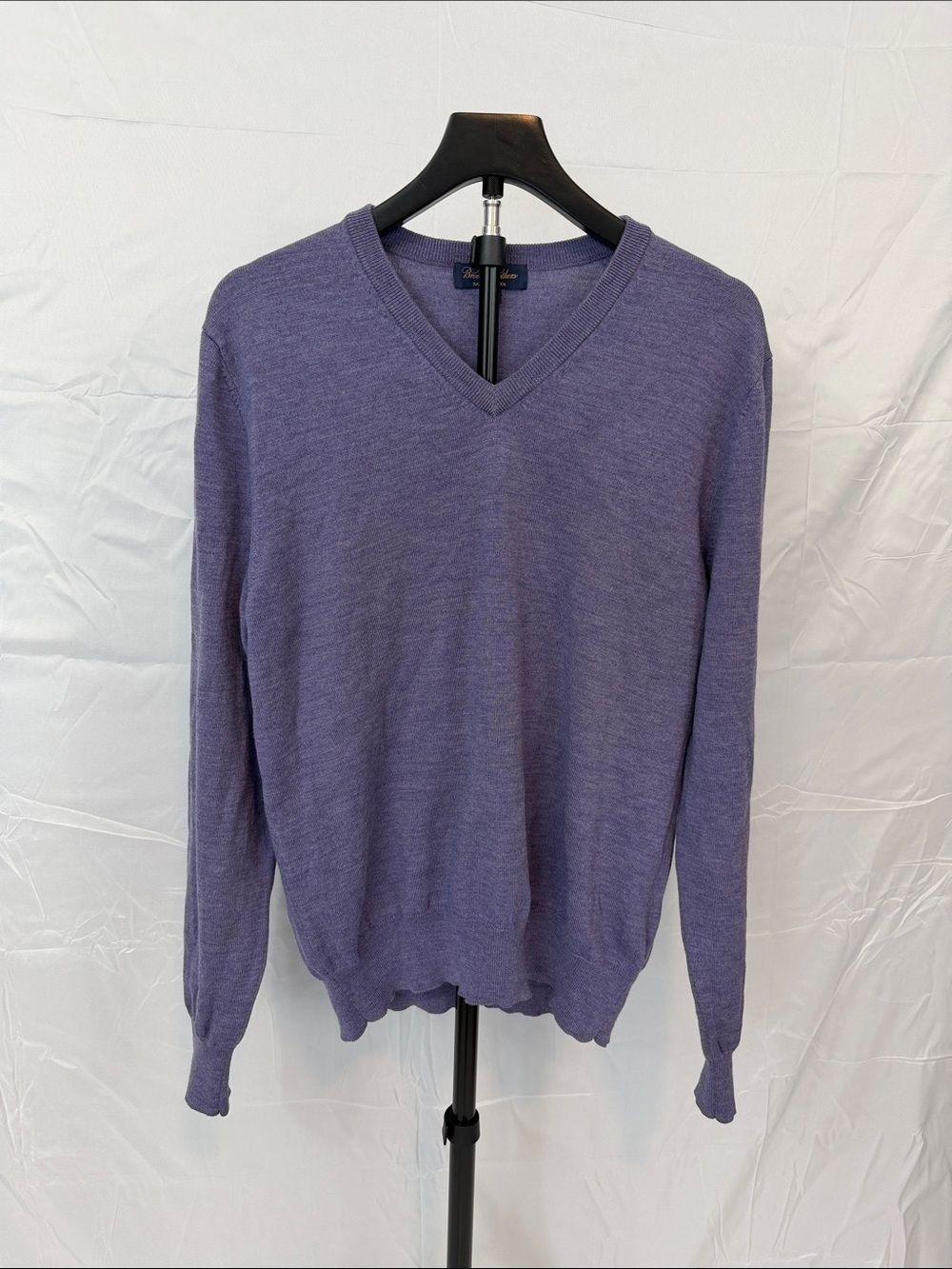 Brooks Brothers Saxxon™ Wool Men’s V-Neck Sweater – Size Large – Blue